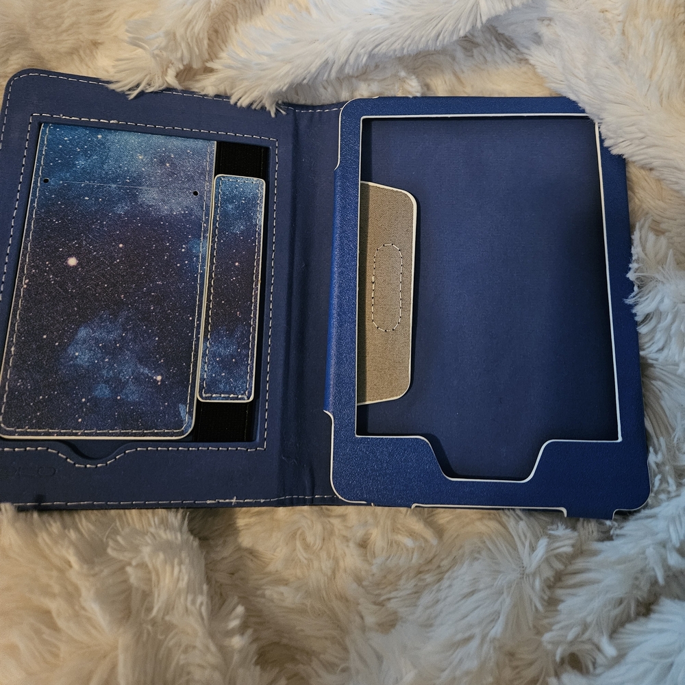 Blue Galaxy 6in. Kindle Cover - Picture 2 of 3